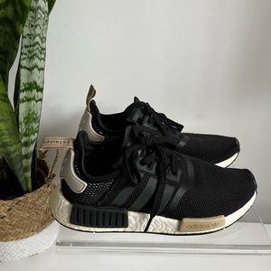 Adidas NMD Boost Women Size 7.5 Black